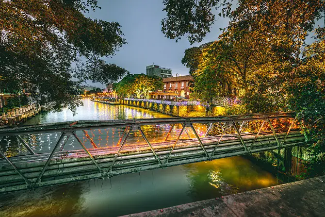 Melaka River