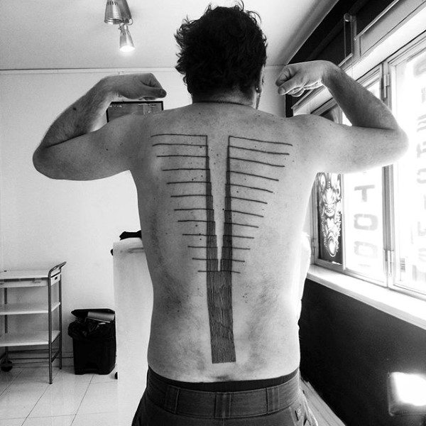 abstract-linework-spinal-cord-tattoo