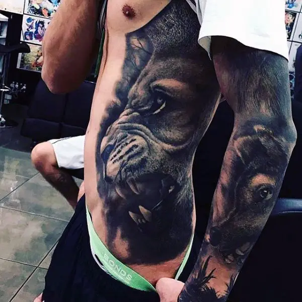 incredible-realistic-lion-mens-tattoos-on-stomach