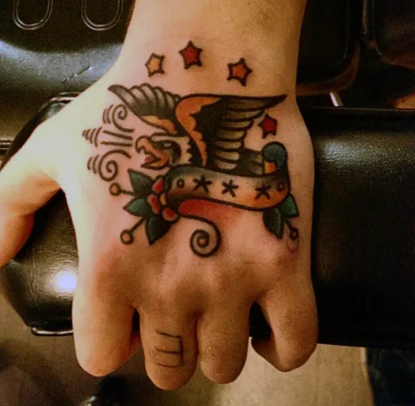 american traditional hand tattoos