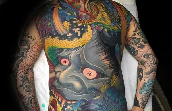 japanese-demon-mask-badass-guys-back-tattoos