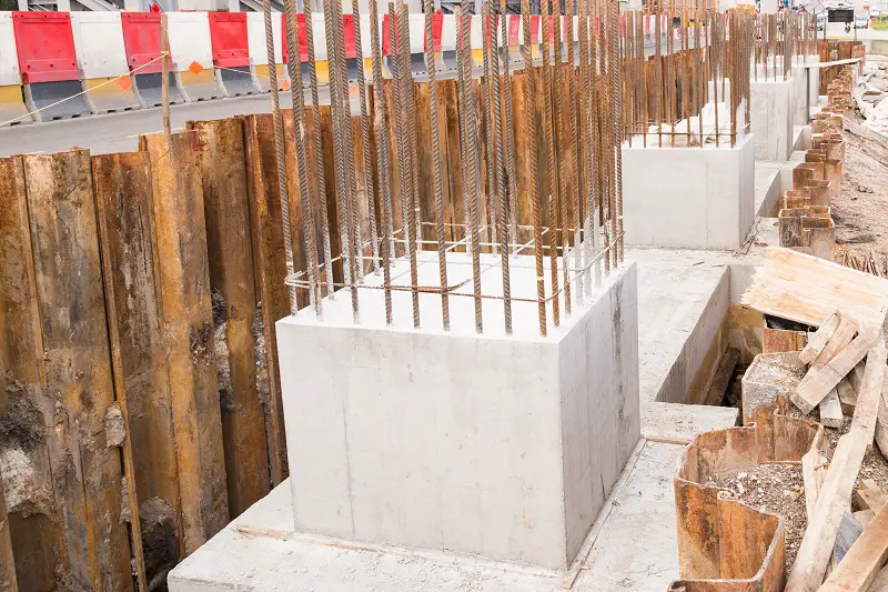 foundation-pillar-and-beam-being-constructed-at-PTSUP8B