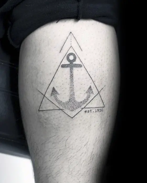 guys-dotwork-triangle-unique-anchor-thigh-tattoo-ideas