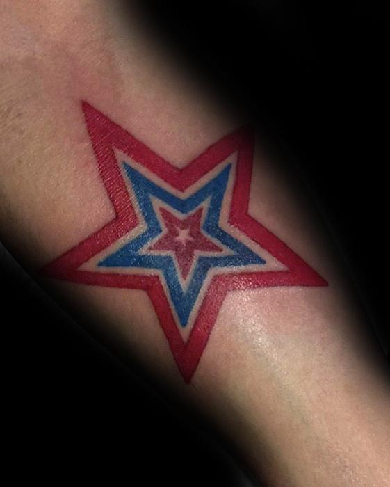 red-and-blue-awesome-mens-simple-arm-star-tattoo-designs