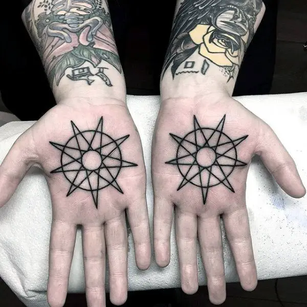 hands-sun-male-tattoos-designs