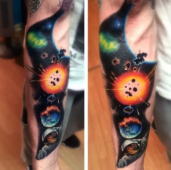 mens-tattoos-of-the-galaxy-and-planets