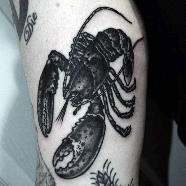 guys-forearms-dark-lobster-culinary-tattoo