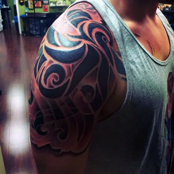 male-black-swirly-pattern-quarter-sleeve-tattoo