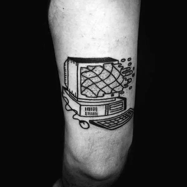 male-computer-tattoo-ideas-on-thigh