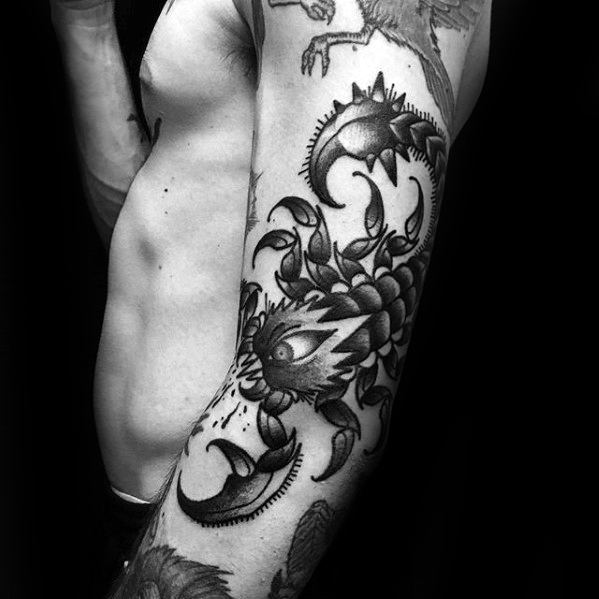giant-traditional-scorpion-guys-outer-arm-tattoos