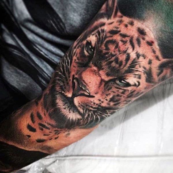 guy-with-cheetah-arm-sleeve-tattoo-designs