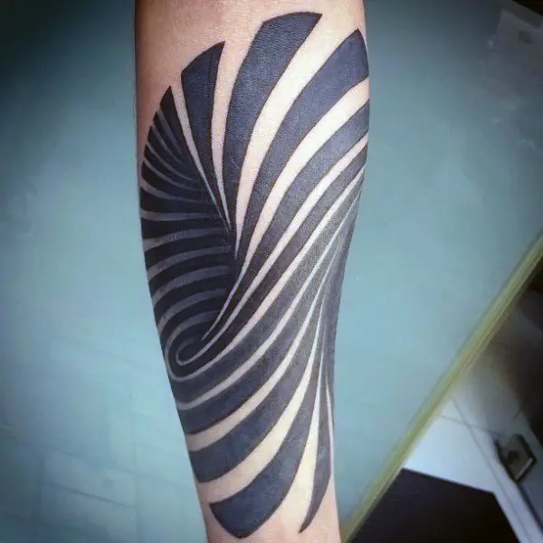 guys-spiral-black-ink-lines-optical-illusion-forearm-tattoo-design