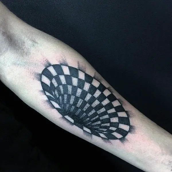 mens-spiral-optical-illusion-hole-tattoo-checkered