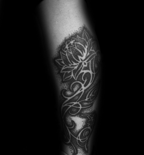 amazing-guys-dotwork-lotus-flower-negative-space-leg-tattoos