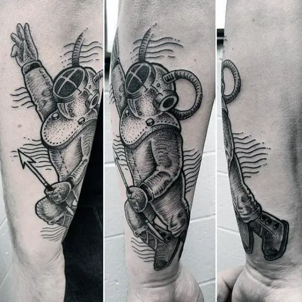 Diver tattoo by Balazs Bercsenyi  Post 18316