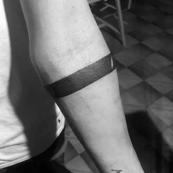 black-ink-forearm-band-male-tattoo-cover-up-ideas