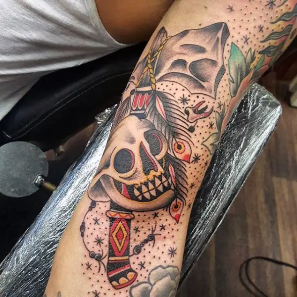 mens-arm-tomahawk-skull-tattoo-design