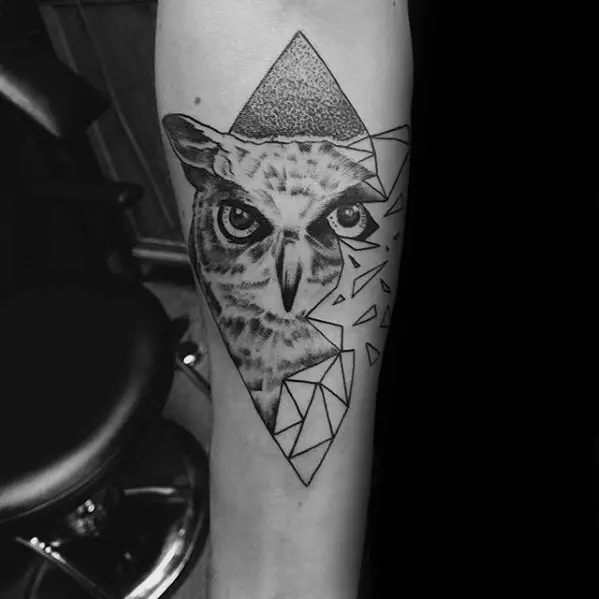 broken-owl-guys-geometric-tattoo-inspiration-on-forearm