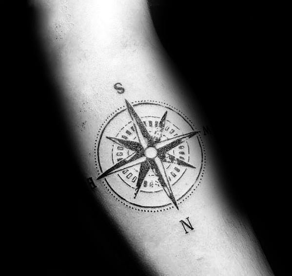 forearm-excellent-guys-simple-compass-tattoos
