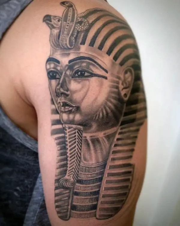 male-with-ehyptian-pharaoh-king-tut-arm-tattoo