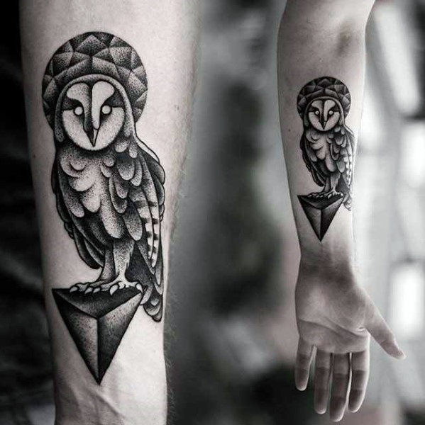 mens-modern-3d-geometric-owl-inner-forearm-tattoo