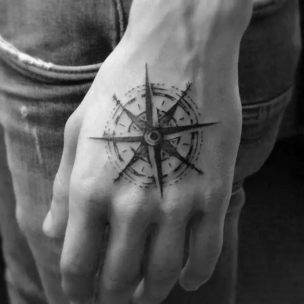 simple-compass-themed-tattoo-ideas