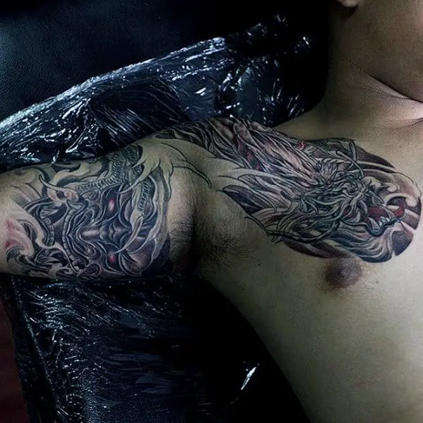 mens-dragon-shaded-shoulder-tattoo