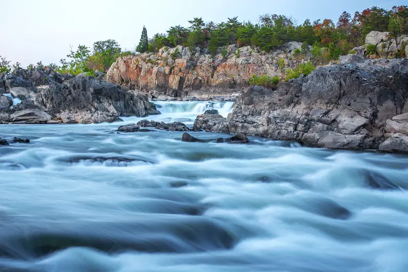 great-falls-park-in-virginia