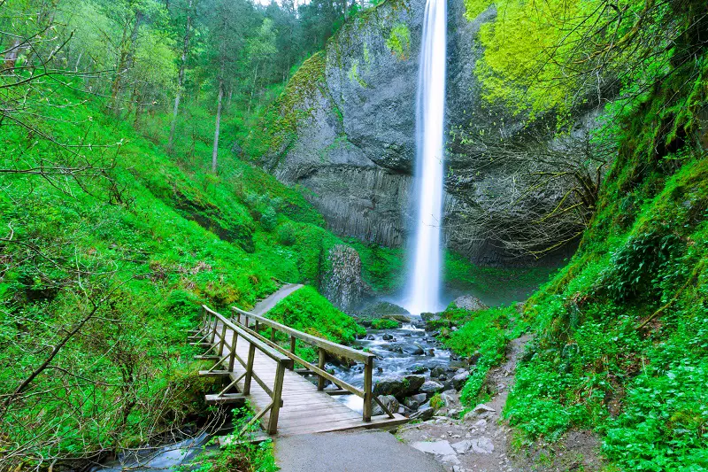 Latourell Falls hiking trail footbridge Oregon US