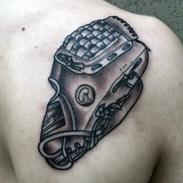 shoulder-baseball-glove-themed-tattoos-on-men