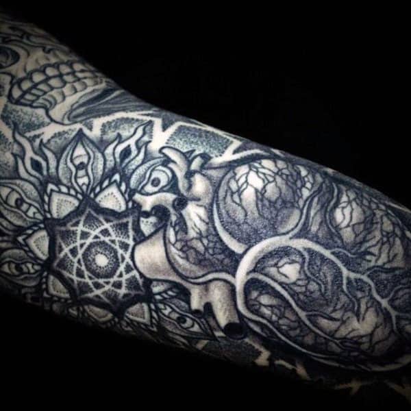 bicep-geometric-line-art-sacred-geometry-tattoo-for-guys