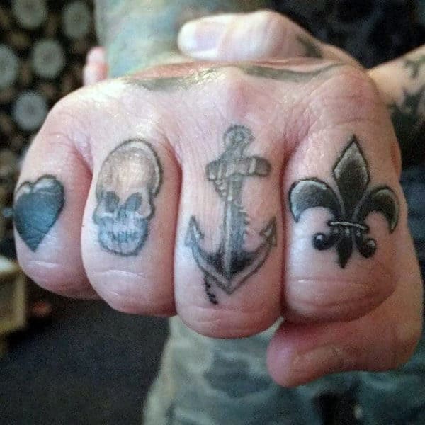 mens-heart-finger-tattoo-with-skull-and-anchor