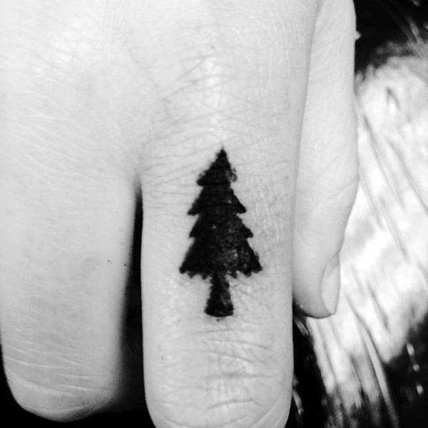 pine-tree-mens-tattoos-for-fingers