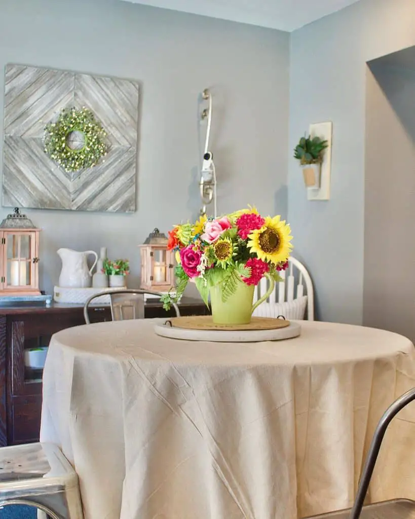 simple-small-dining-room-ideas