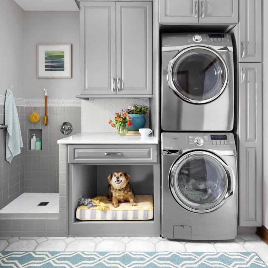 stackable-laundry-room-cabinet-ideas