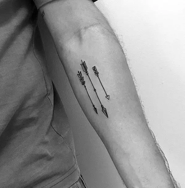 amazing-mens-small-arrow-tattoo-designs-on-inner-forearm