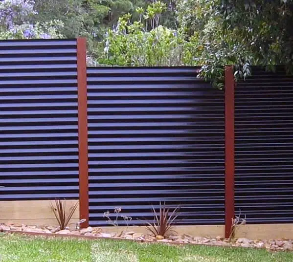 awesome-corrugated-steel-privacy-fence-ideas