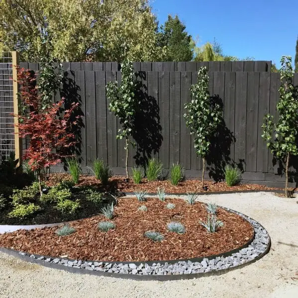 dark-stained-wood-ideas-for-home-privacy-fence