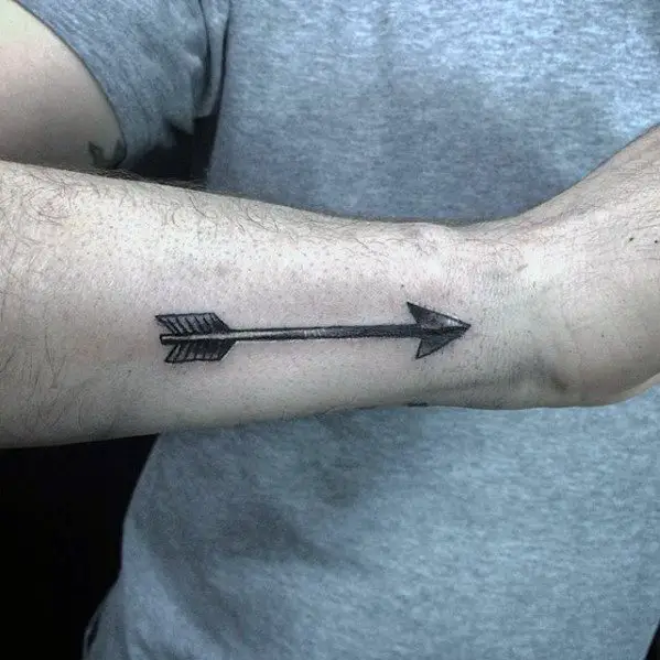 guys-small-arrow-tattoo-design-ideas-on-side-of-forearm