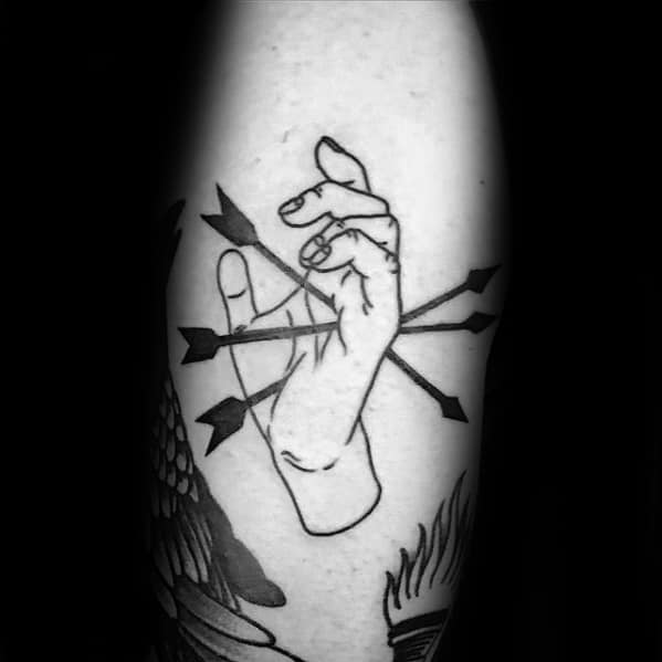 male-cool-small-hand-with-arrows-tattoo-ideas-on-arm