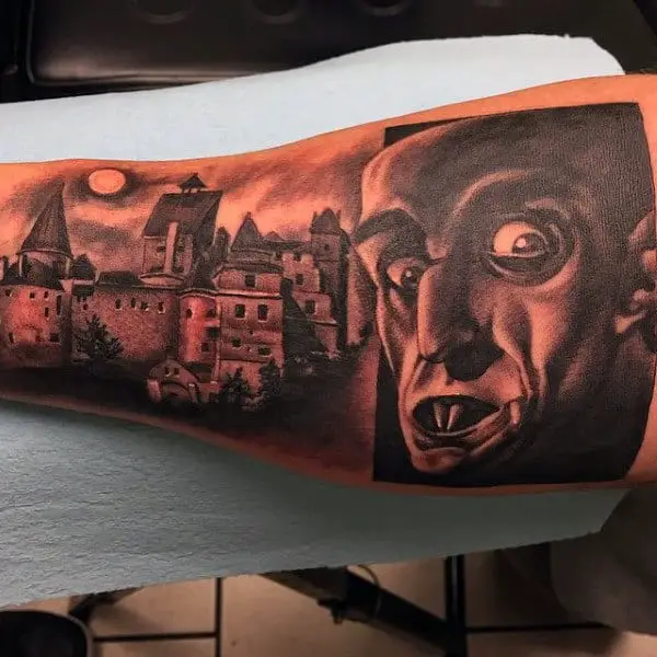 bicep-vampire-night-scene-tatto-with-castle-on-man