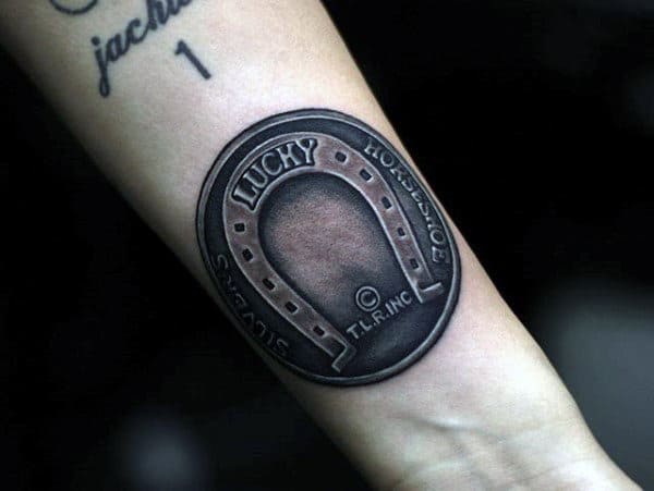 lucky-horseshoe-guys-dark-shaded-inner-forearm-tattoos