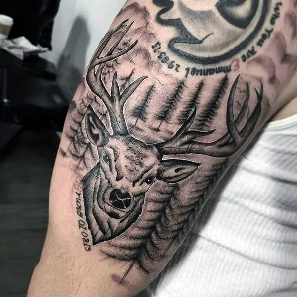 bicep-creative-male-tattoo-deer