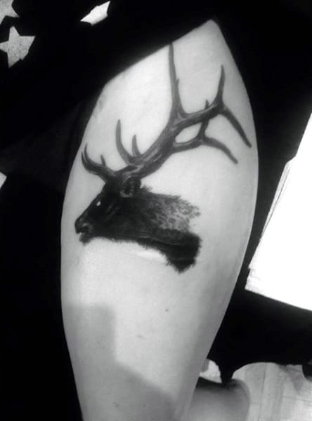 deer-head-tattoos-for-men-on-bicep