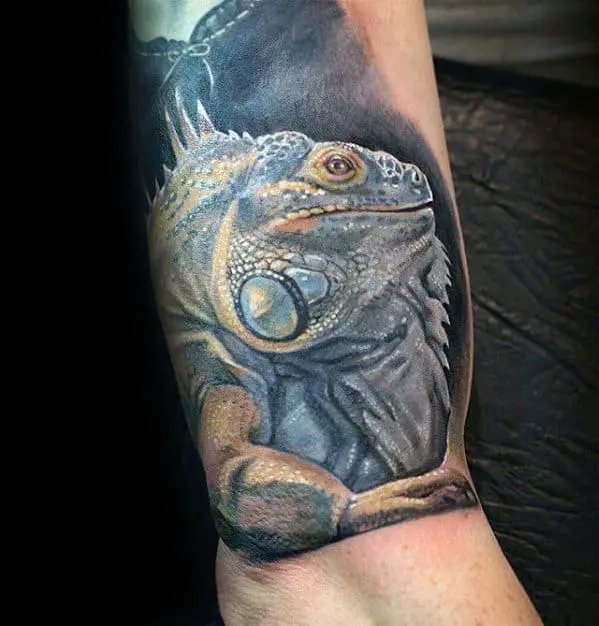 iguana-tattoo-designs-for-guys