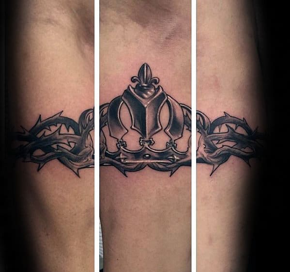 armband-guys-king-crown-with-thorns-inner-forearm-tattoo