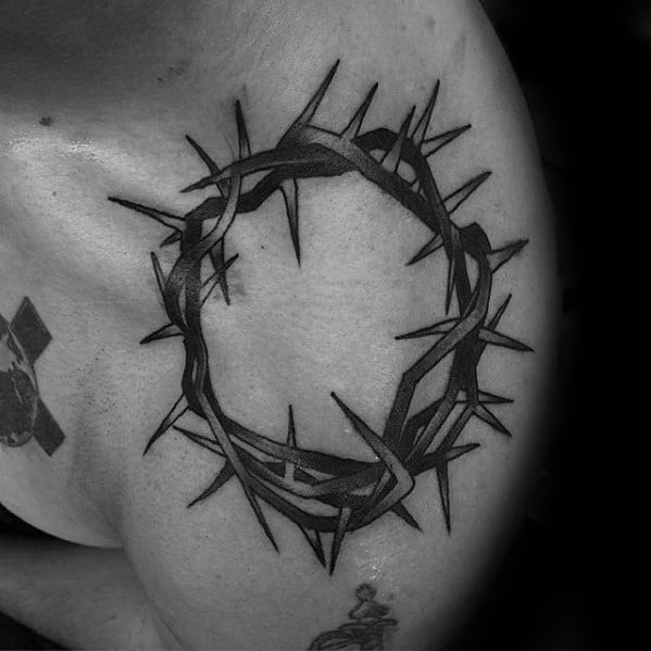 guys-shoulder-crown-of-thorns-old-school-black-and-grey-tattoos