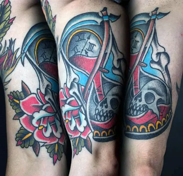 Top 30 Traditional Hourglass Tattoos For Men