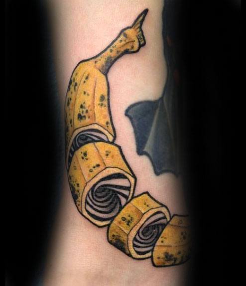 3d-spiral-mens-tattoo-with-banana-design