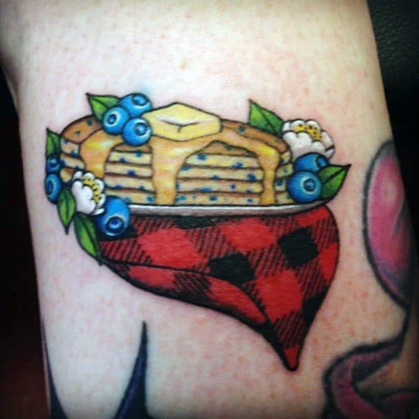 gentleman-with-pancake-tattoo